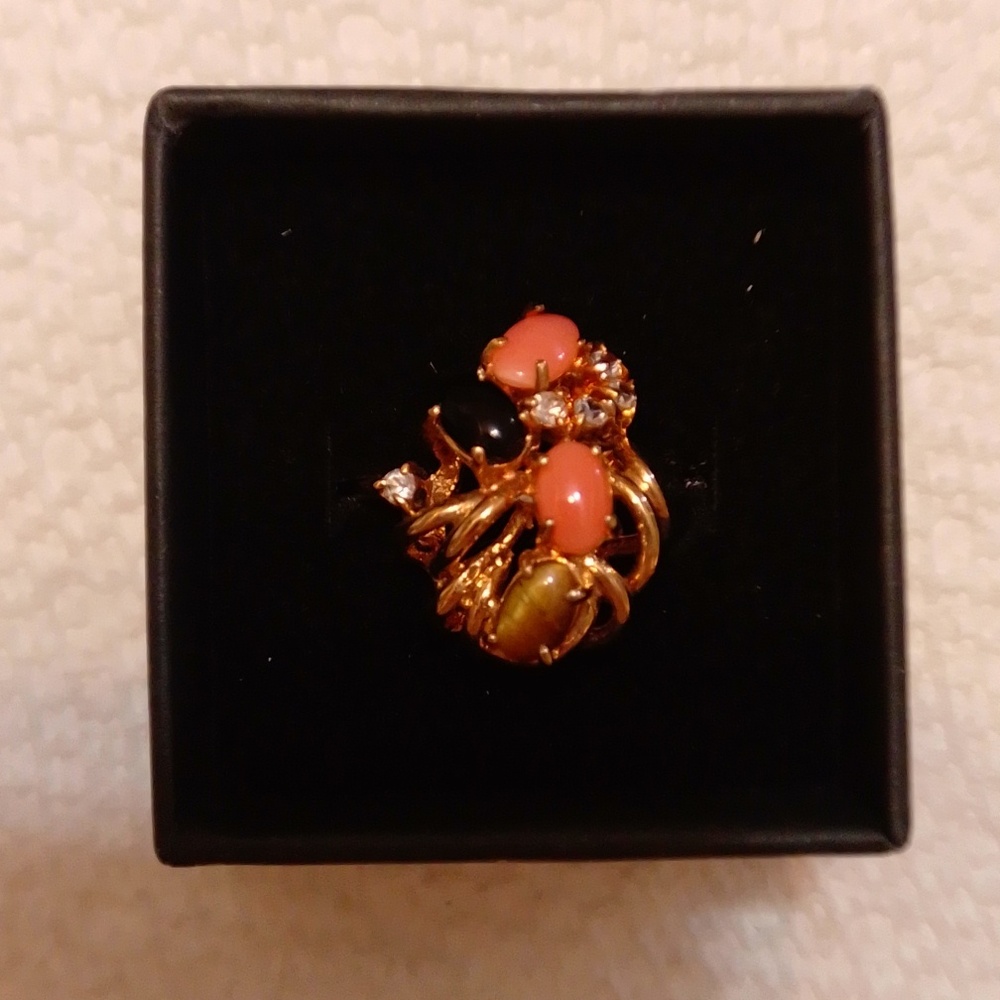 Sz 7 NIB Vintage Semi-Precious Gem Stone Gold Cocktail Ring 7
